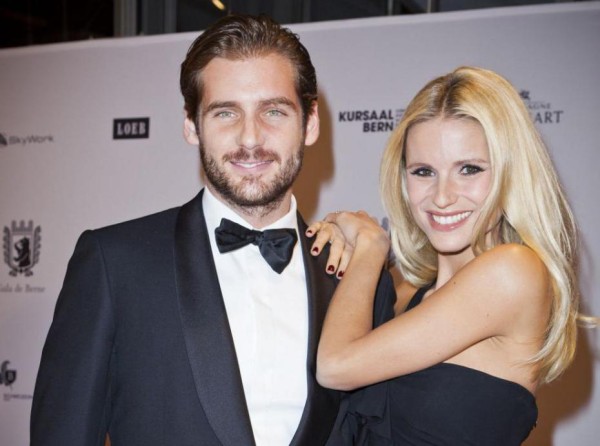 Michelle Hunziker: "nozze rimandate con Tomaso Trussardi"