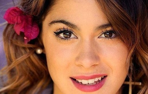 “Violetta”, alias Martina Stoessel, grande amica di Ludmilla